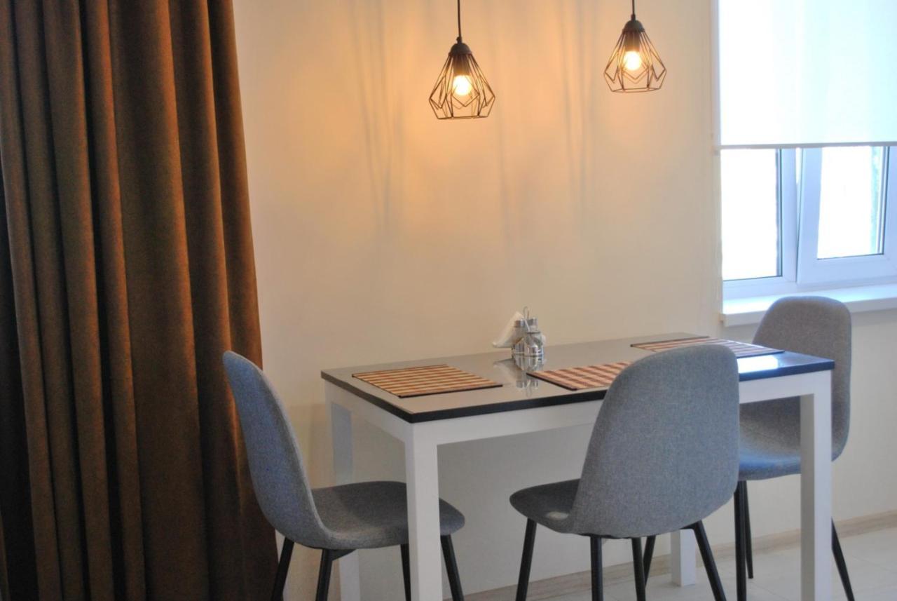 Apartment At Kirova Dnipro Exterior photo