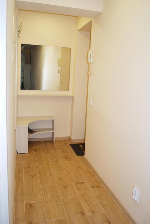 Apartment At Kirova Dnipro Exterior photo